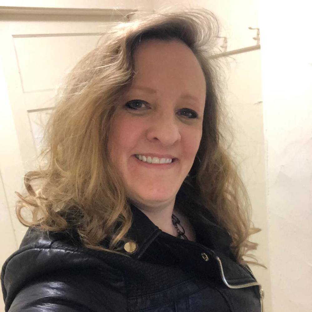 Meet your Posher, Linda